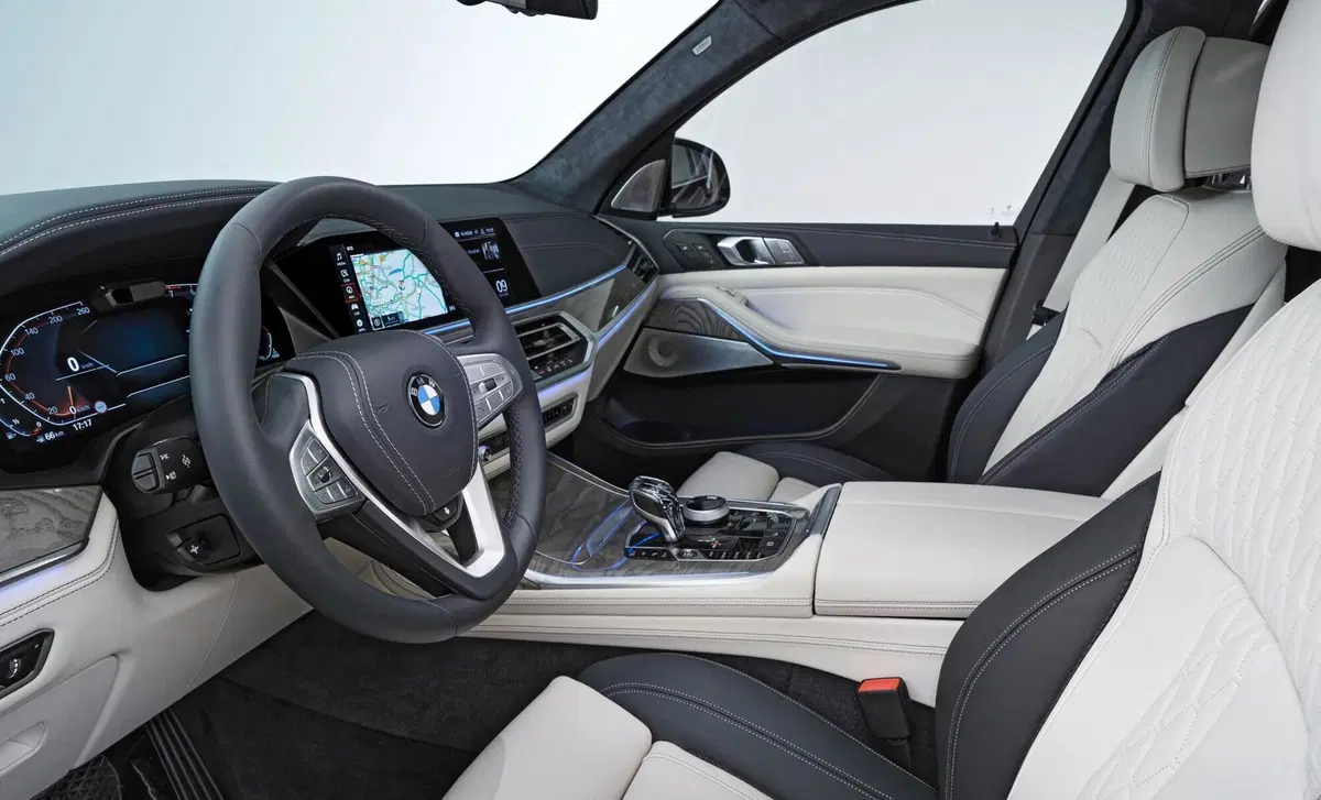 BMW X7 (29)
