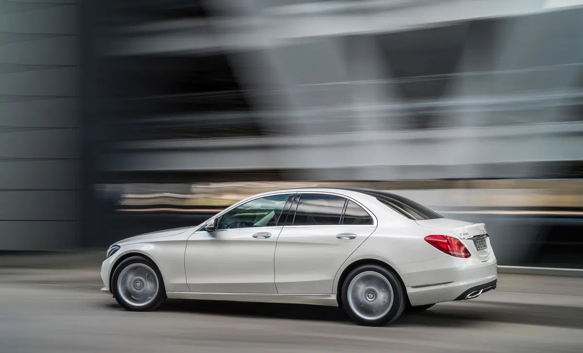 Mercedes-Benz Classe C 300 de Auto EQ-Power Executive (25)