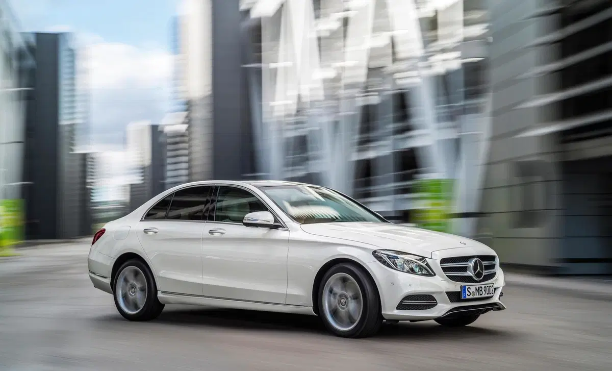 Mercedes-Benz Classe C 300 de Auto EQ-Power Executive (24)