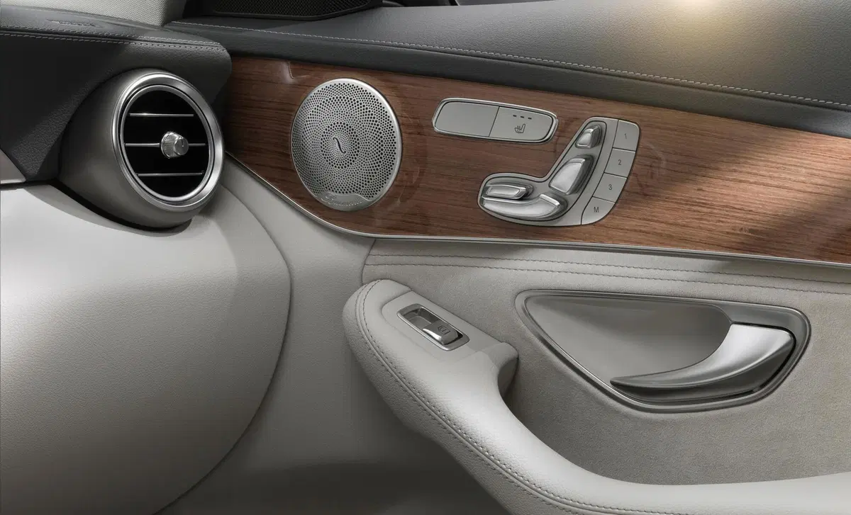 Mercedes-Benz Classe C 300 de Auto EQ-Power Executive (38)