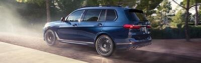 BMW nuovo X7 diventa XB7 Alpina: 130K per 7 posti, 8 cilindri e 612CV di SUV tedesco [300 Km/h]