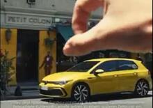 Razzismo nel mondo auto tedesco? Ritirato lo spot video Volkswagen 2020 criticato sui social