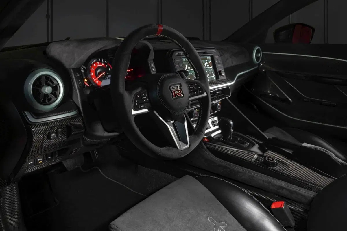 Nissan GT-R50 by Italdesign, debutto in streaming dall’Italia (10)