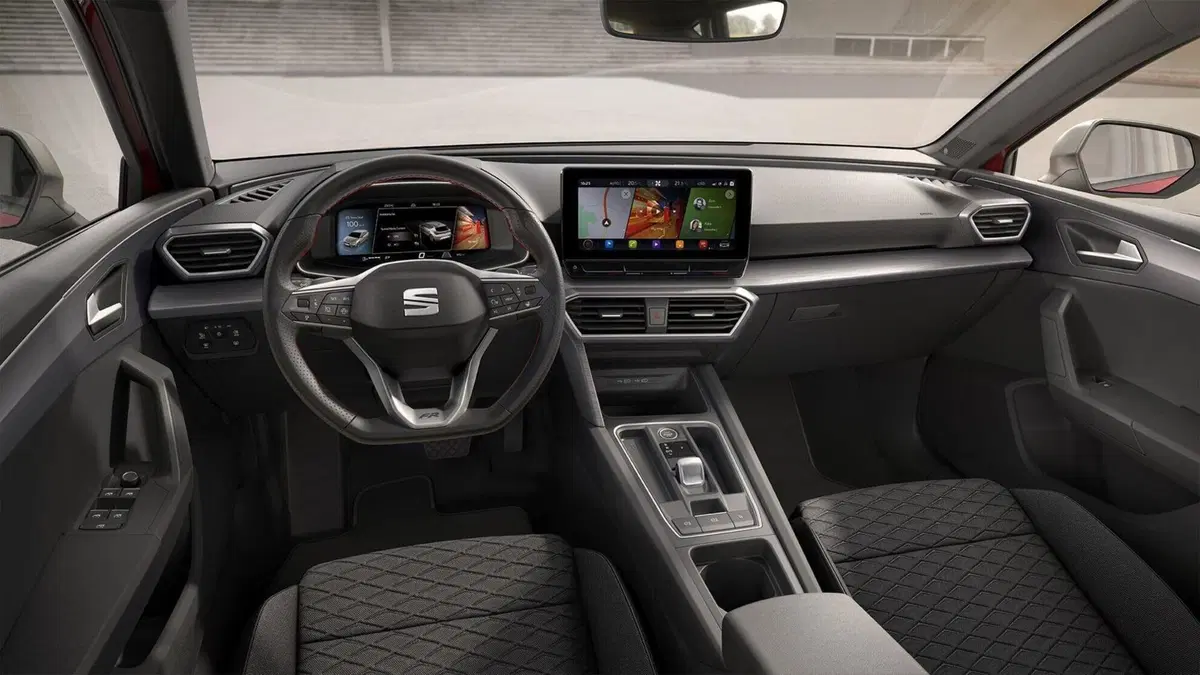 SEAT Leon 1.0 eTSI 110 CV DSG Xcellence (14)