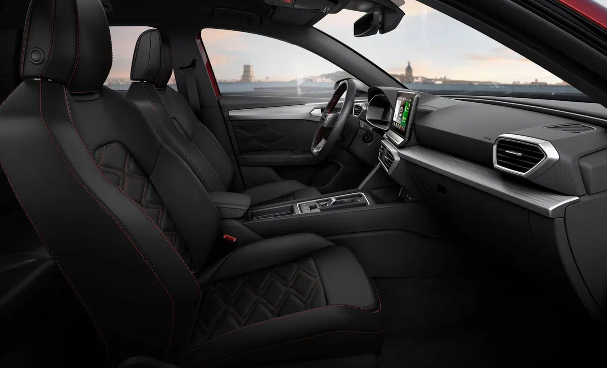 SEAT Leon 1.0 eTSI 110 CV DSG Xcellence (12)
