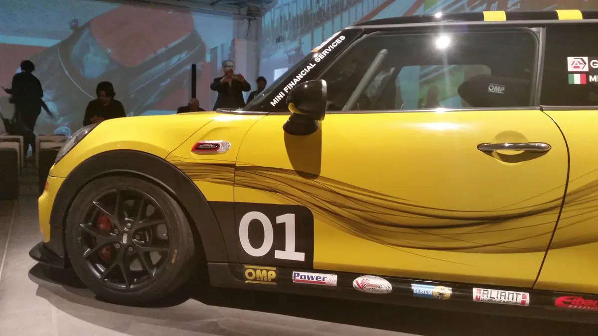 Mini Challenge John Cooper Works 2016: alla scoperta della vettura [Video] (13)