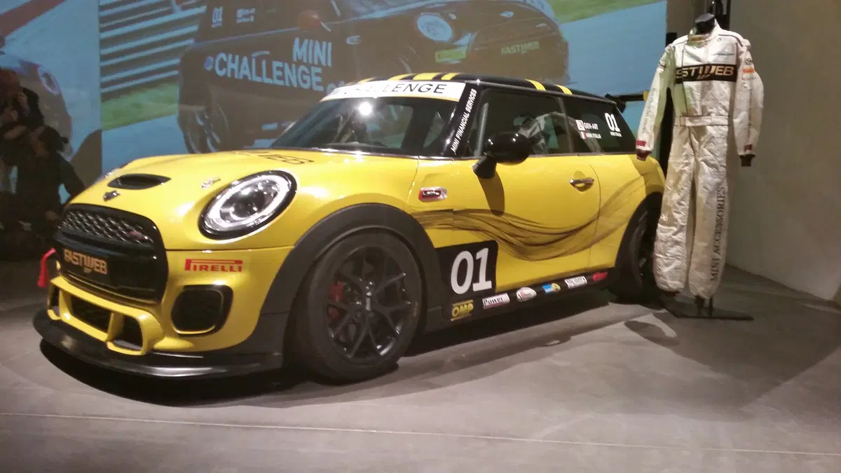 Mini Challenge John Cooper Works 2016: alla scoperta della vettura [Video] (14)