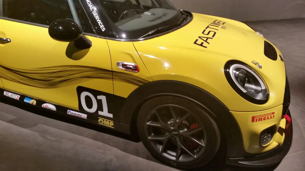 Mini Challenge John Cooper Works 2016: alla scoperta della vettura [Video] (4)