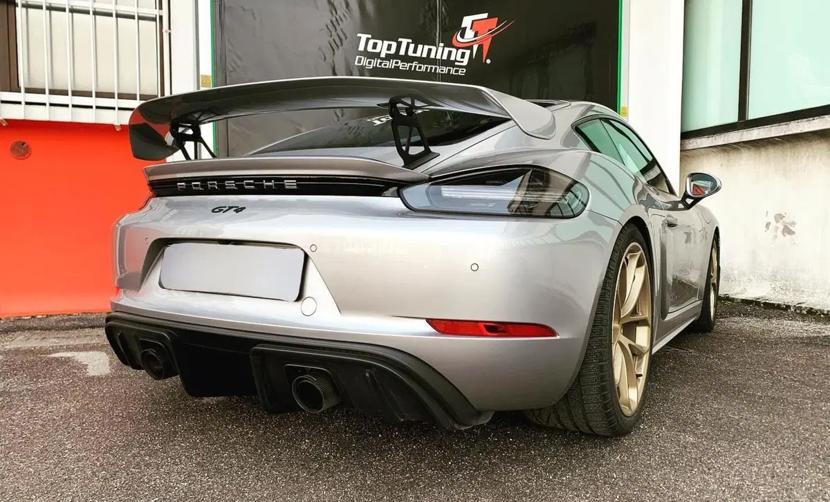 Porsche 718 Cayman GT4: con TopTuning è ancora più veloce (5)
