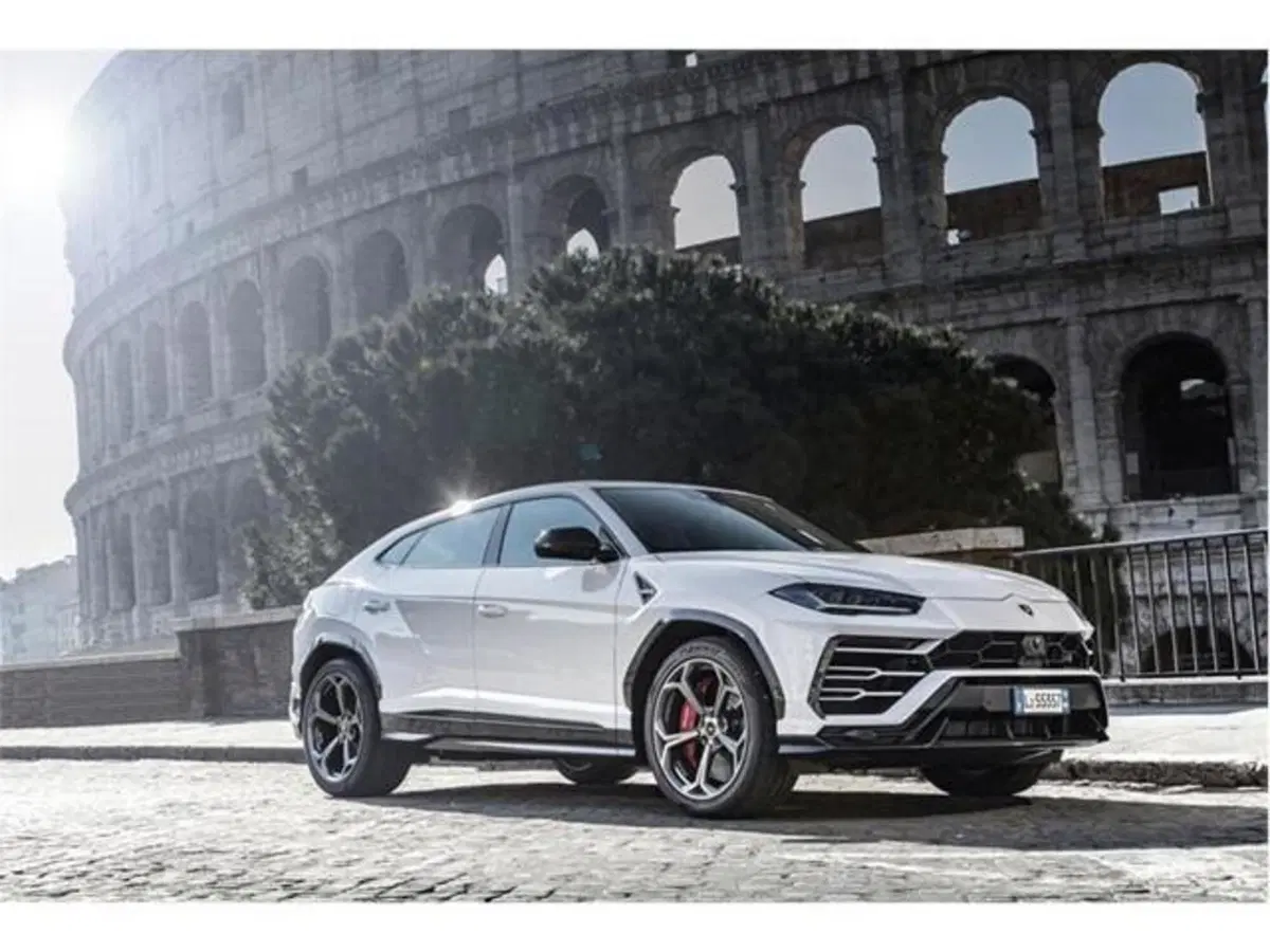 Top-10 Lamborghini: le supercar più importanti (e fighe) del Toro sono qui (13)