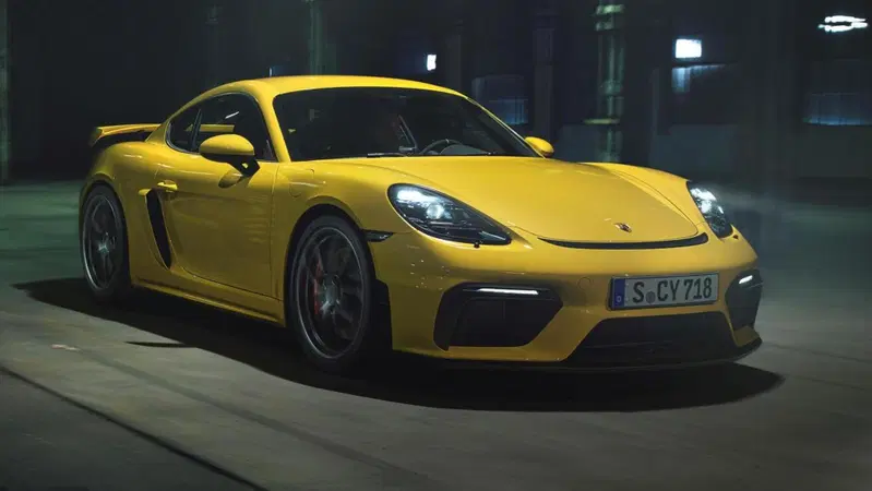 Perch&egrave; Porsche 718 GT4 ha il cambio "lungo". Walliser: "C'&egrave; un limite tecnico che non permette di accorciarlo..."
