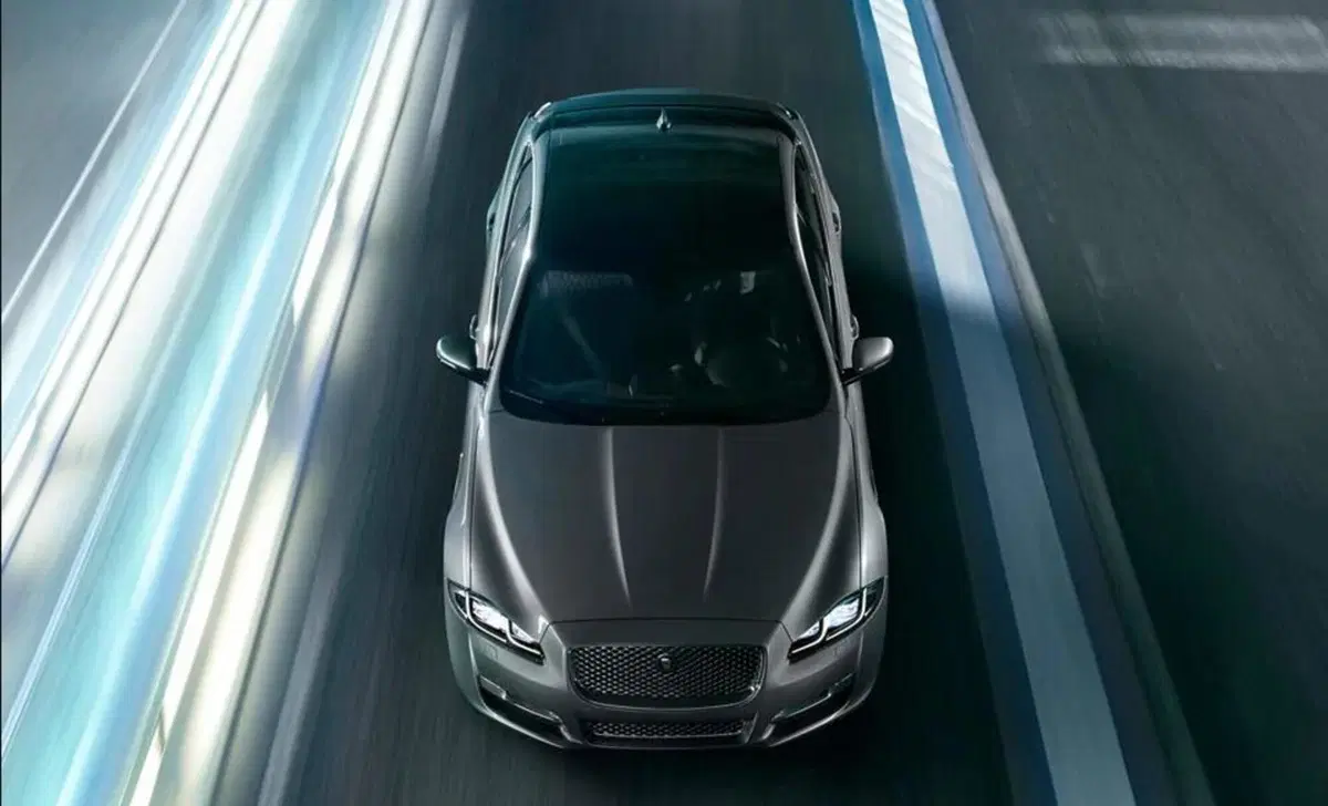 Jaguar XJ (2009-20) (10)