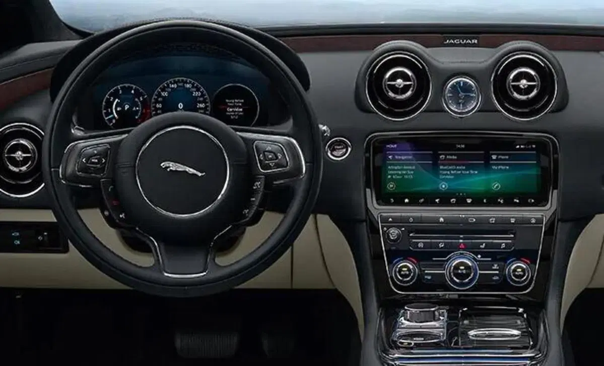 Jaguar XJ (2009-20) (11)