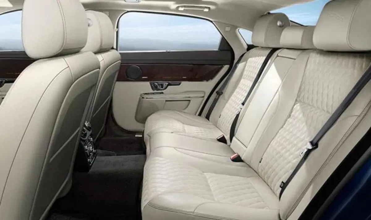 Jaguar XJ (2009-20) (13)