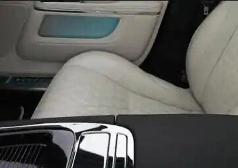 Jaguar XJ (2009-20) (19)