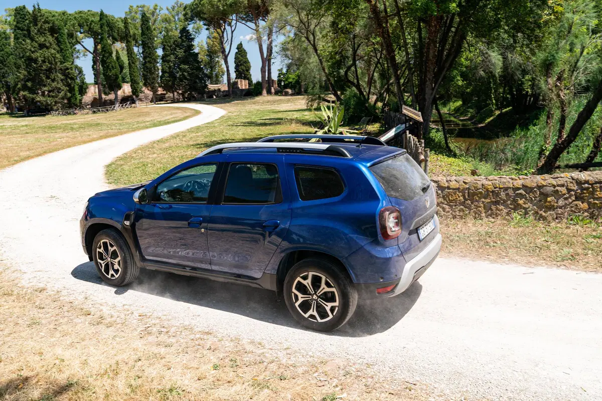 Dacia Duster (2)