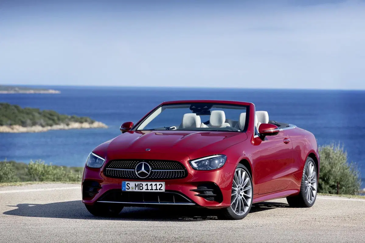 Mercedes Classe E Coupé e Cabrio 2020: ecco il restyling (6)