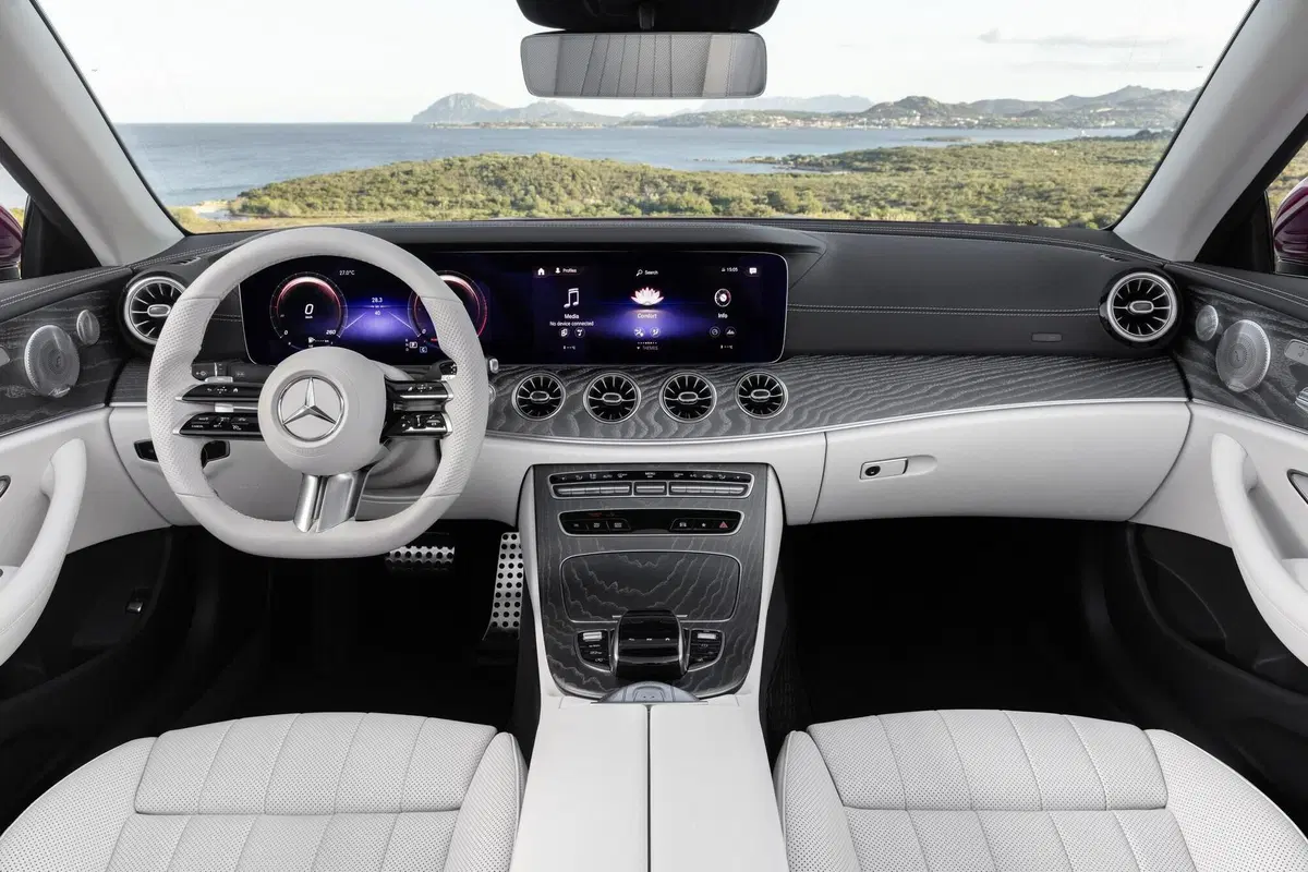 Mercedes Classe E Coupé e Cabrio 2020: ecco il restyling (4)