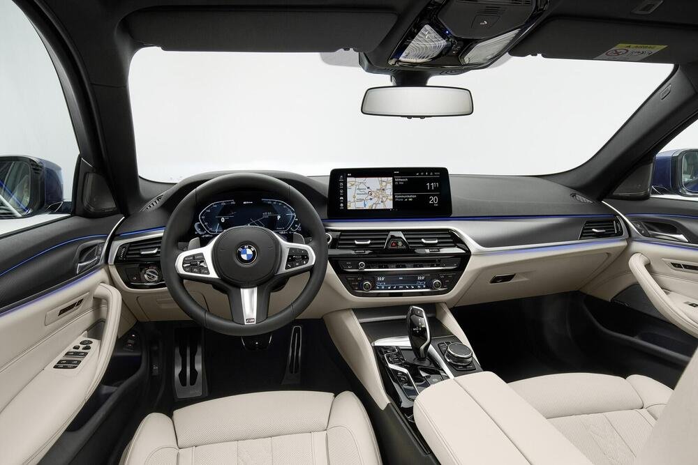 Gli interni della nuova BMW Serie 5