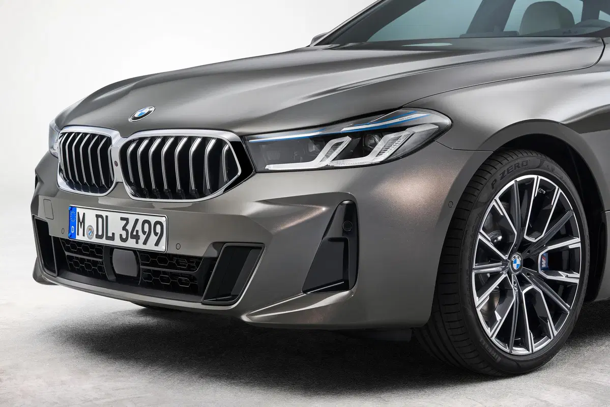 BMW Serie 6 Gran Turismo, svelato il restyling (8)