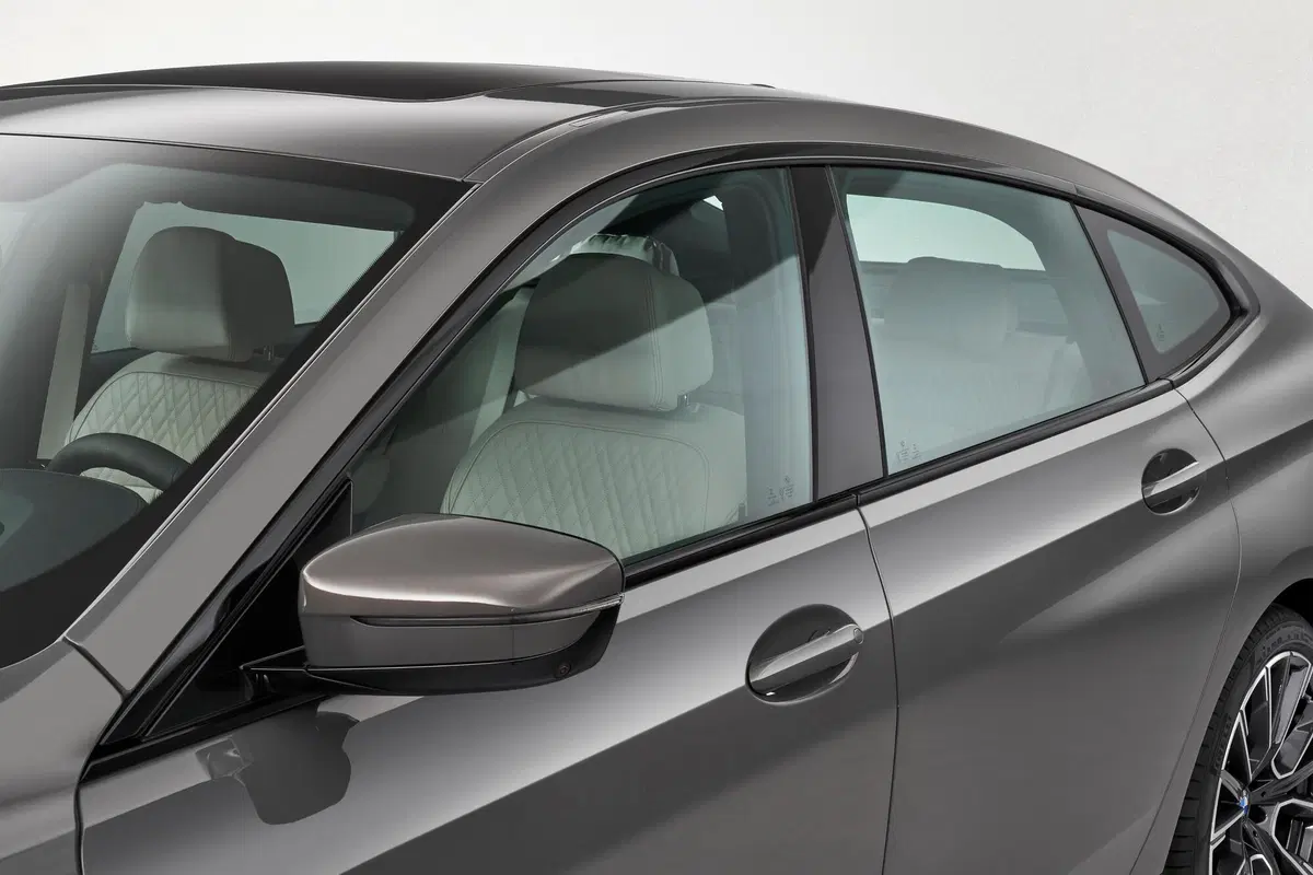 BMW Serie 6 Gran Turismo, svelato il restyling (9)