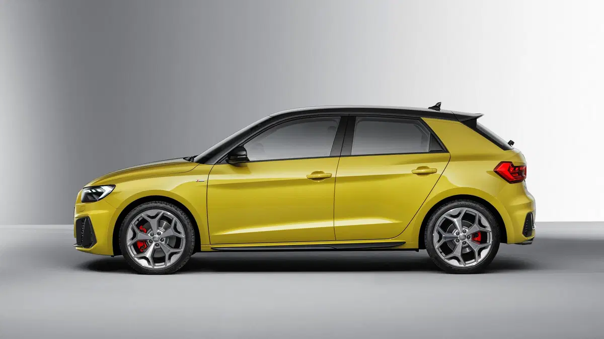 Audi A1 Sportback (2011-19) (2)