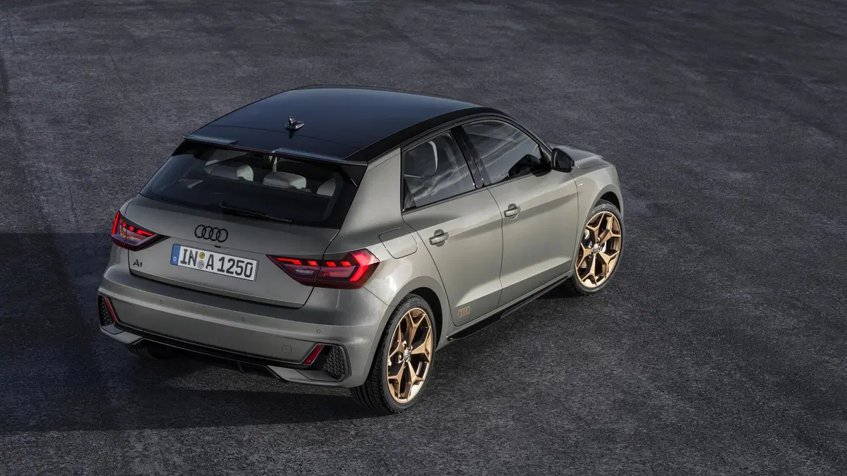 Audi A1 Sportback (2011-19) (8)