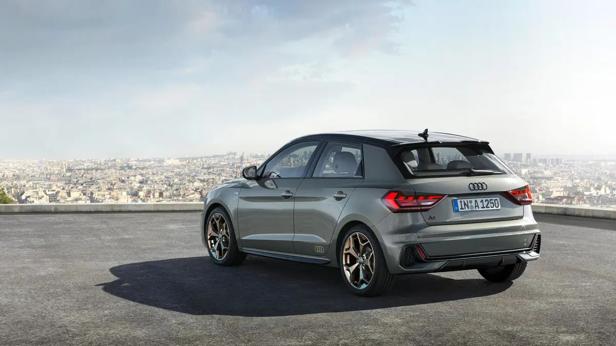 Audi A1 Sportback (2011-19) (4)