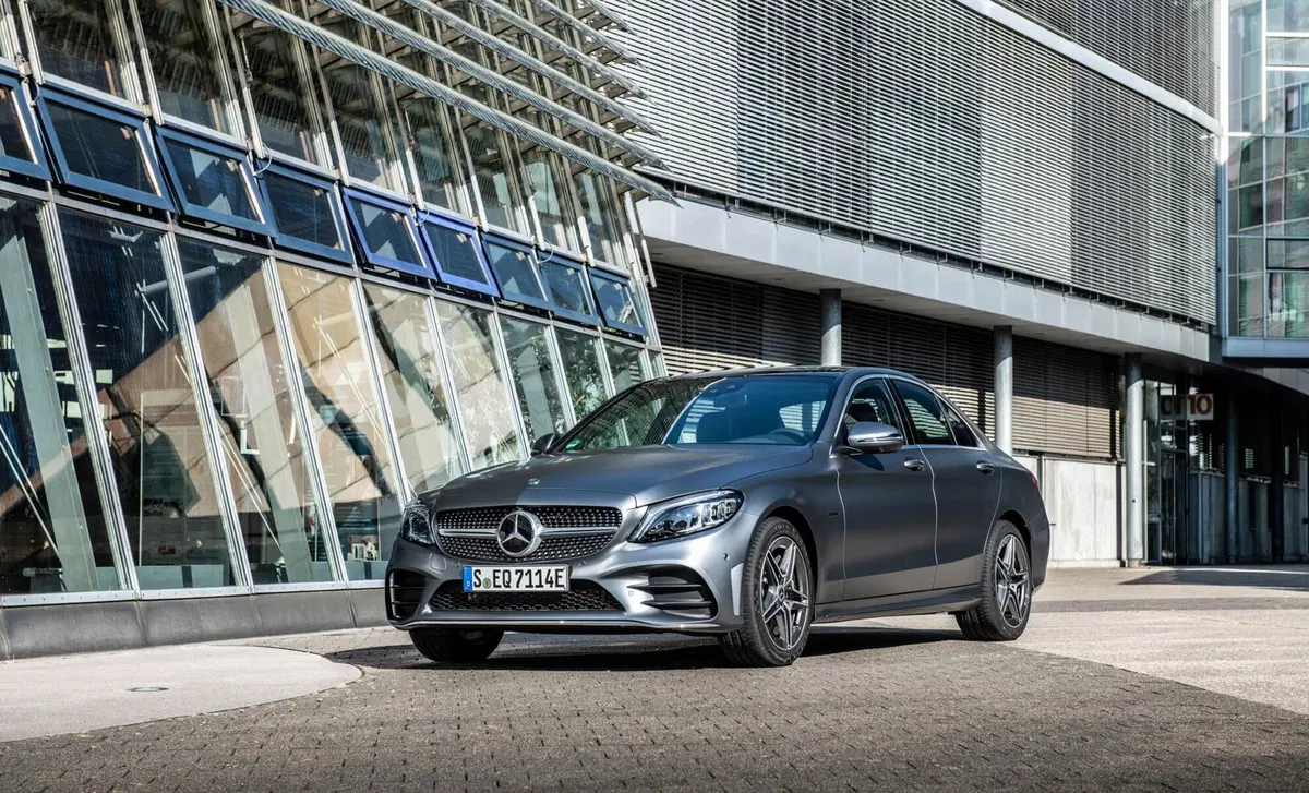 Mercedes-Benz Classe C 300 de Auto EQ-Power Executive (3)