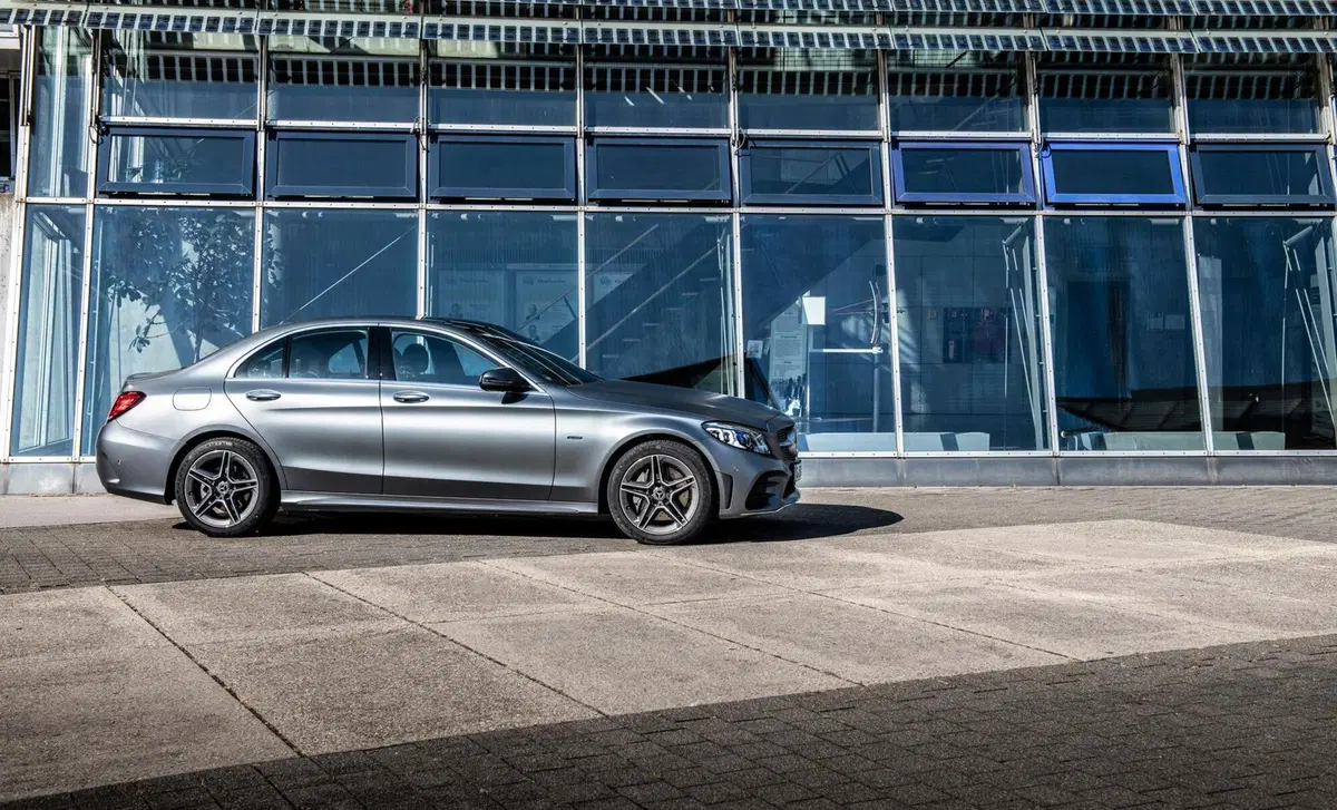 Mercedes-Benz Classe C 300 de Auto EQ-Power Executive (6)