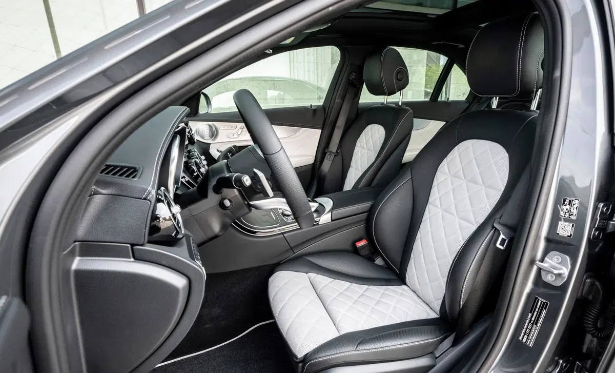 Mercedes-Benz Classe C 300 de Auto EQ-Power Executive (12)
