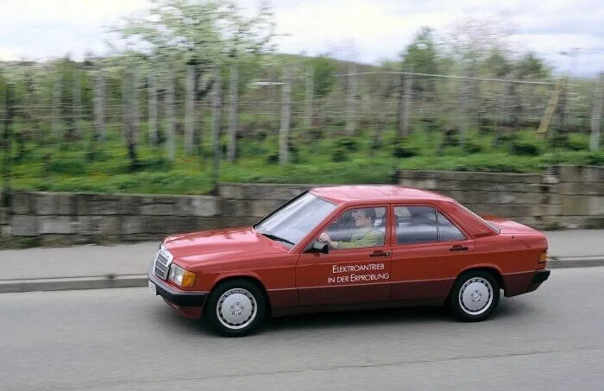 Mercedes 190 E Elektro, l’elettrico premium di 30 anni fa (2)