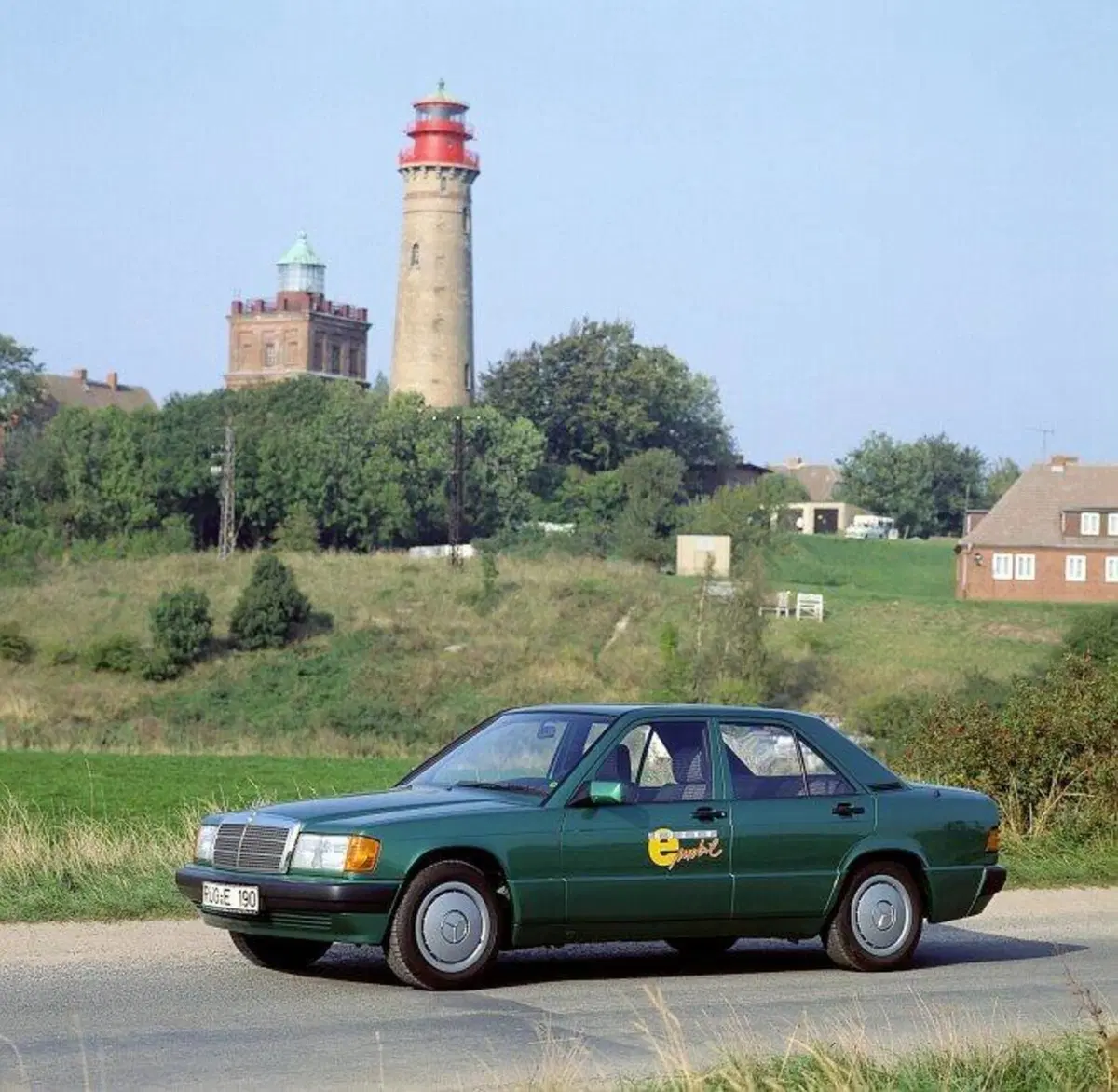 Mercedes 190 E Elektro, l’elettrico premium di 30 anni fa (8)