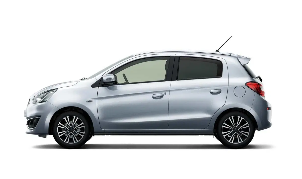 Mitsubishi Space Star 1.2 Intense SDA (26)