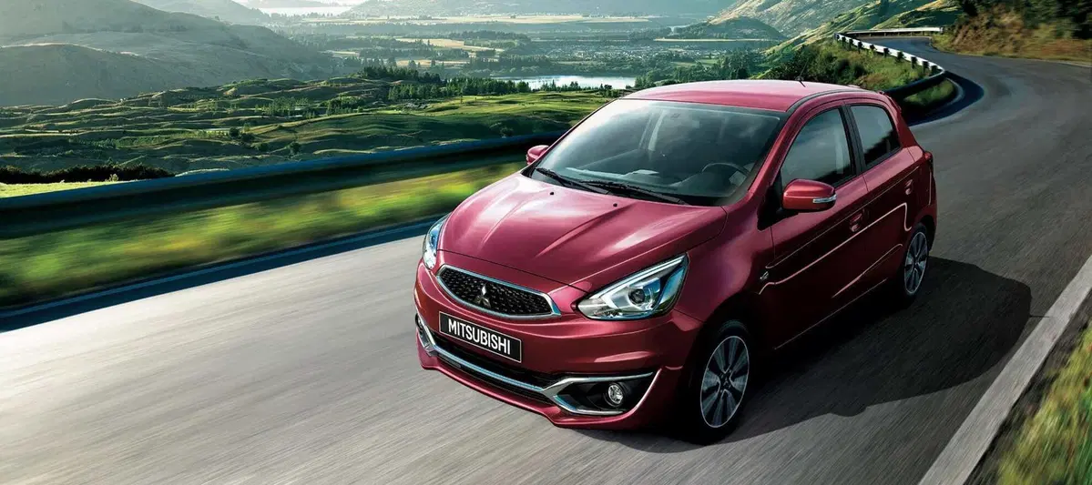 Mitsubishi Space Star 1.2 Intense SDA (27)