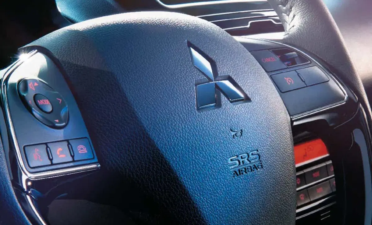 Mitsubishi Space Star 1.2 Intense SDA (41)