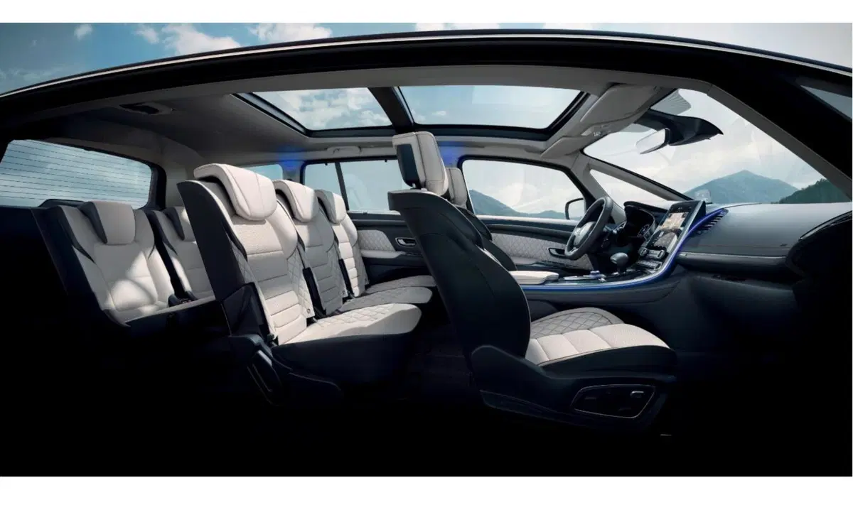 Renault Espace dCi 160CV EDC Energy Initiale Paris 4Control (16)