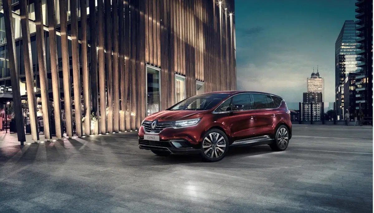 Renault Espace dCi 160CV EDC Energy Initiale Paris 4Control (24)