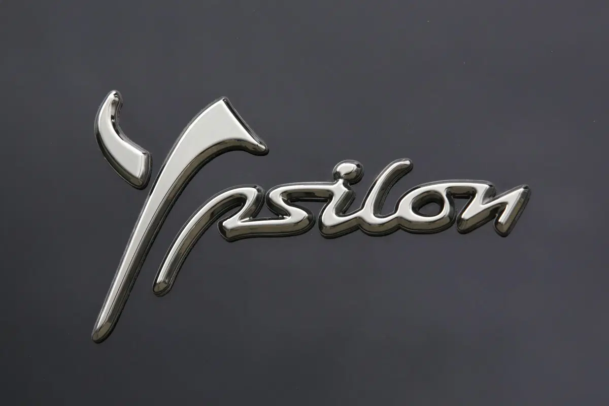 Lancia Ypsilon Hybrid | Il sistema a 12 volt promette risparmio... (8)