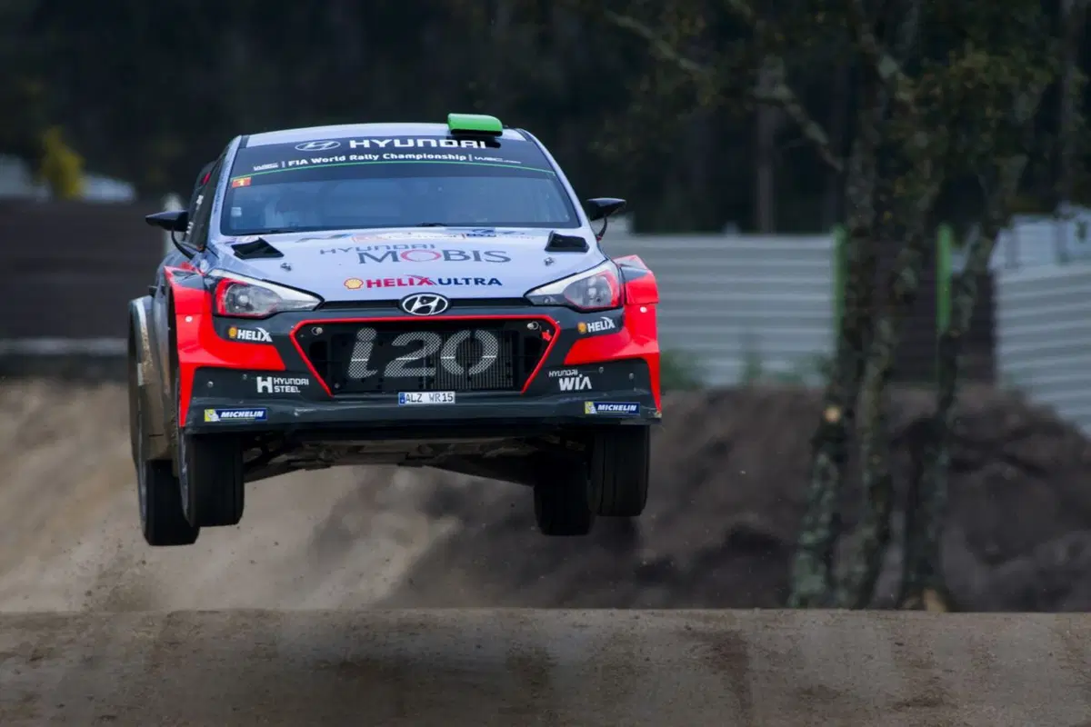 WRC 2016 Portogallo. Subito Ogier (VW), ma Fafe è ancora lontana (25)