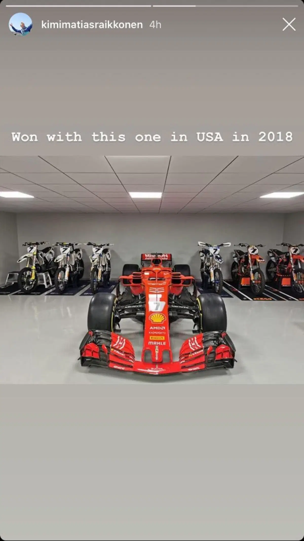 F1. Kimi, c'è posta per te: consegnata a casa Raikkonen la SF71H della vittoria ad Austin