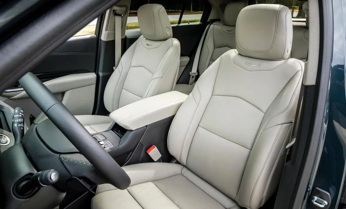 Cadillac XT4 (2020-23) (12)