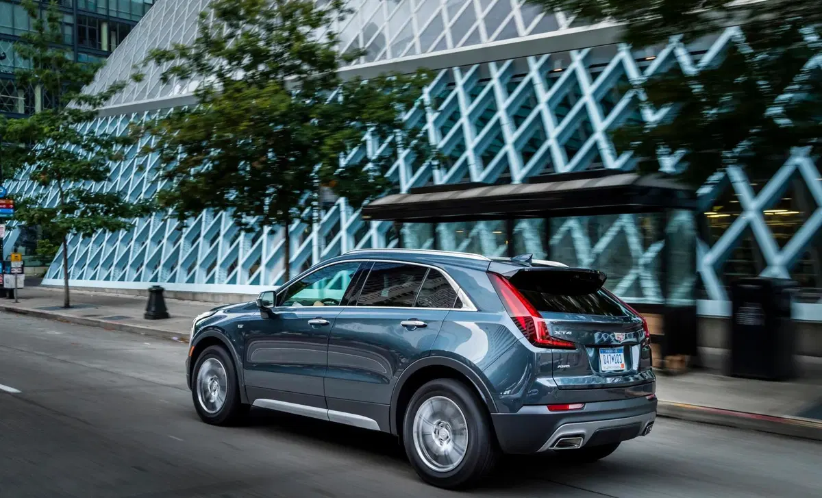 Cadillac XT4 (2020-23) (4)