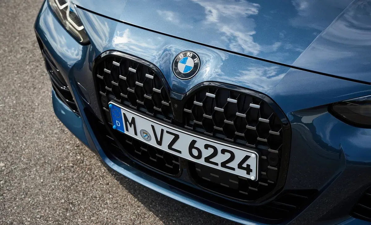 BMW Serie 4 Coupé M4  CS (25)