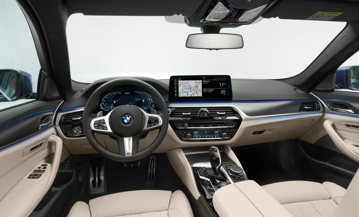 BMW Serie 5 (2016-23) (14)