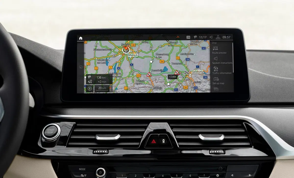 BMW Serie 5 (2016-23) (17)