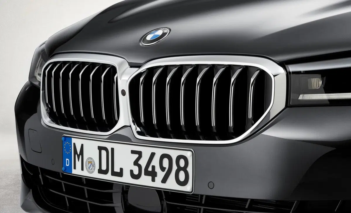 BMW Serie 5 Touring (2017-24) (21)