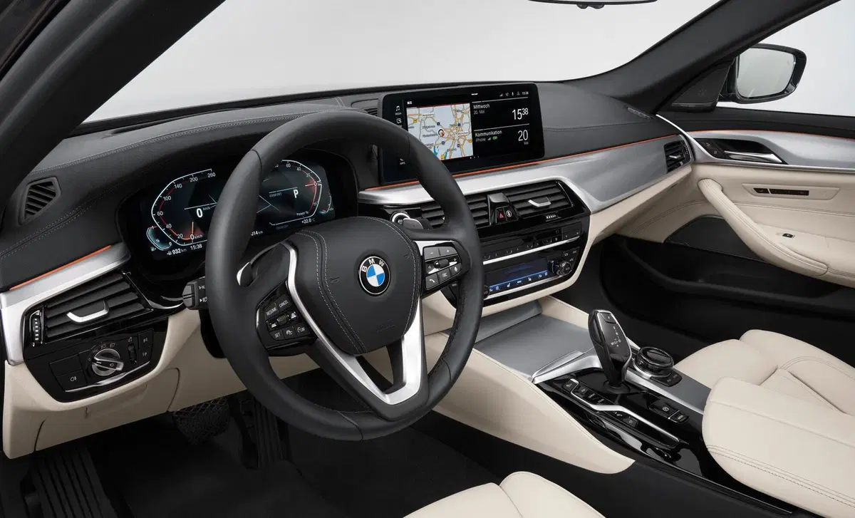 BMW Serie 5 Touring (2017-24) (19)