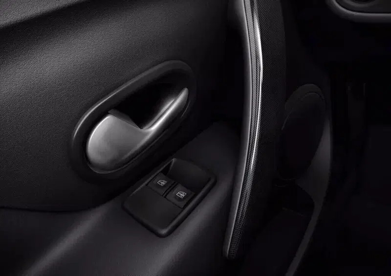 Dacia Logan (2013-21) (17)