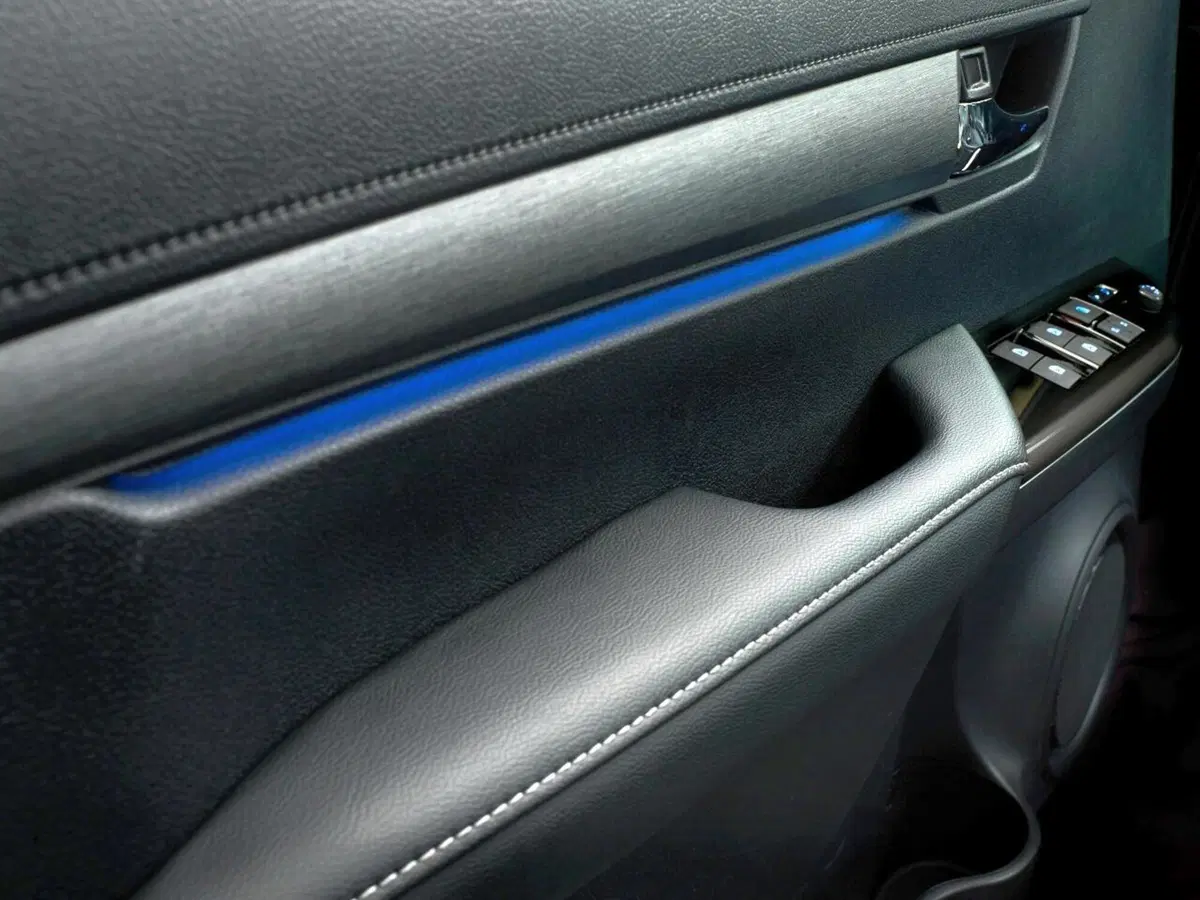 Toyota Hilux, ecco la generazione 2021 (21)